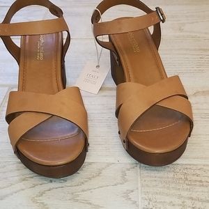 Sophia Milano Italian Leather Sandals BNWT!